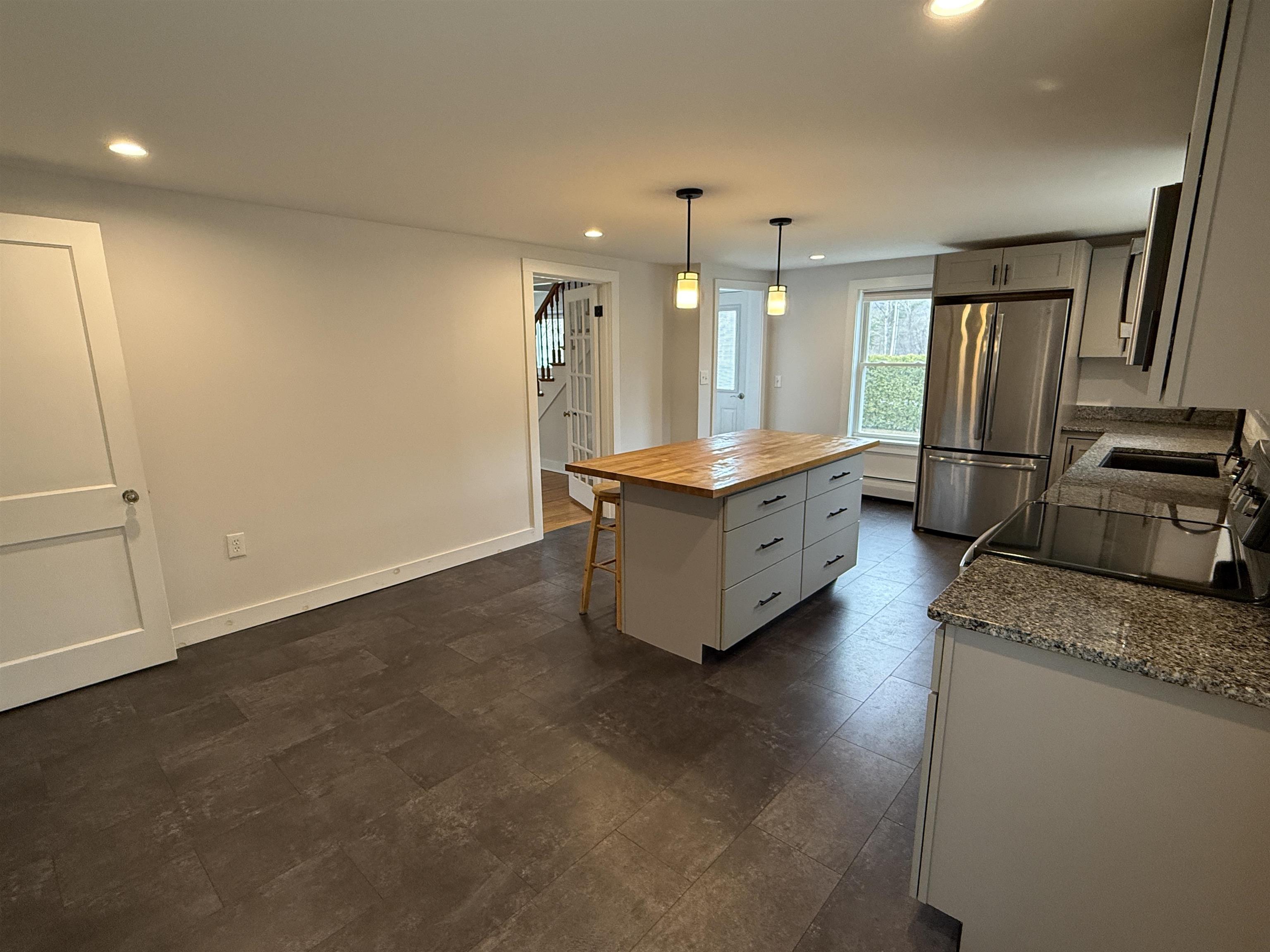 26 Perkins Road Rutland, VT 05701 - Photo 4 of 45 Gallery Image 4