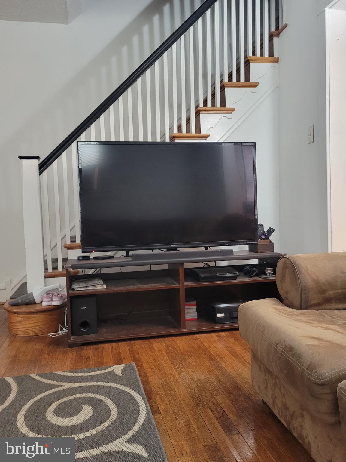 4057 Ellendale Road Drexel Hill, PA 19026 - Photo 8 of 29 Gallery Image 8