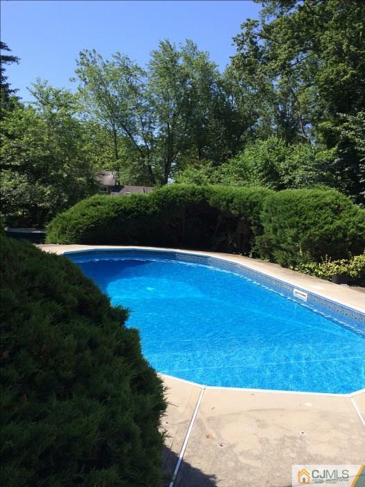 12 Overhill Road East Brunswick, NJ 08816 - Photo 21 of 21 Gallery Image 21