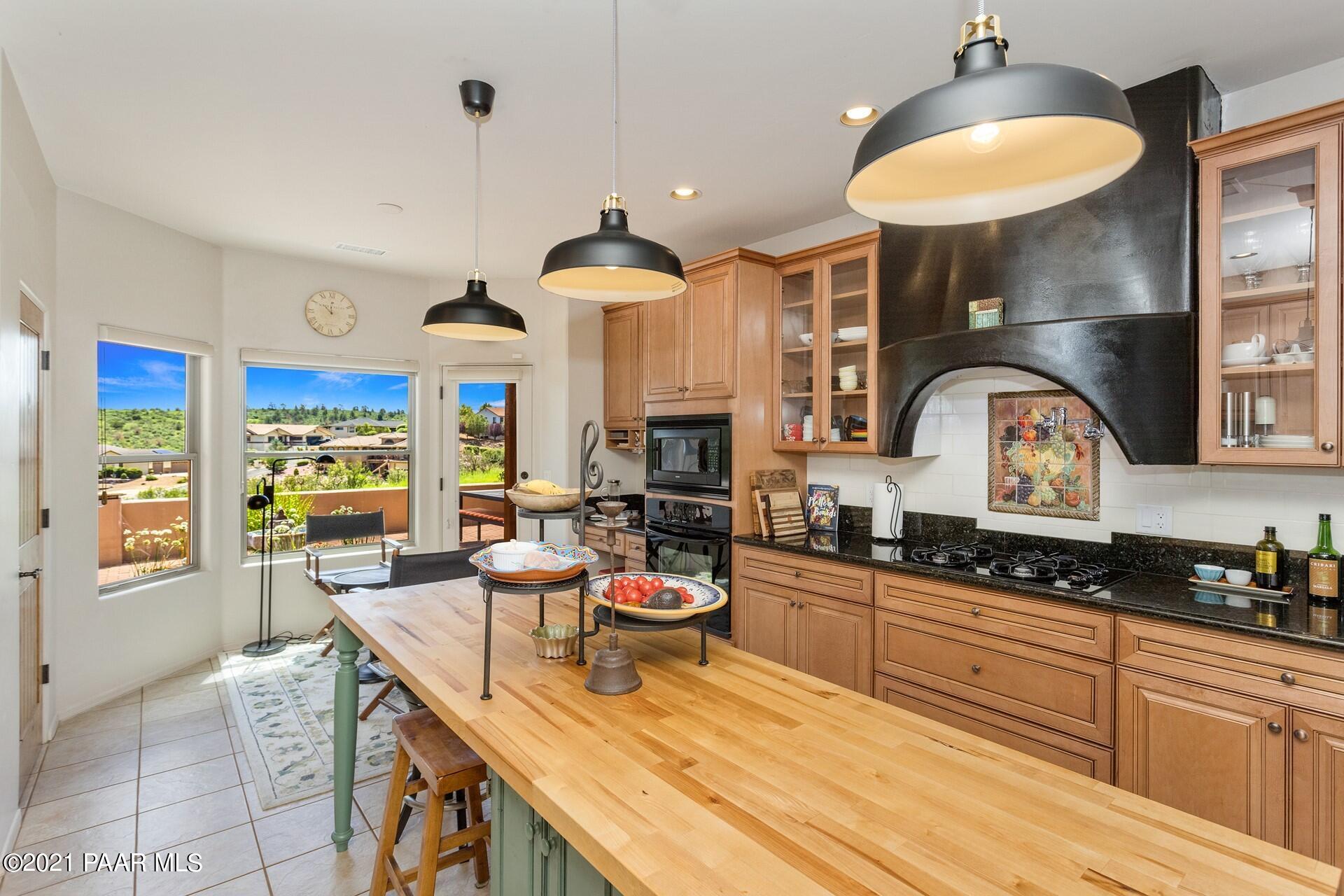 1162 Valor Road Prescott, AZ 86305 - Photo 20 of 38 015_Kitchen