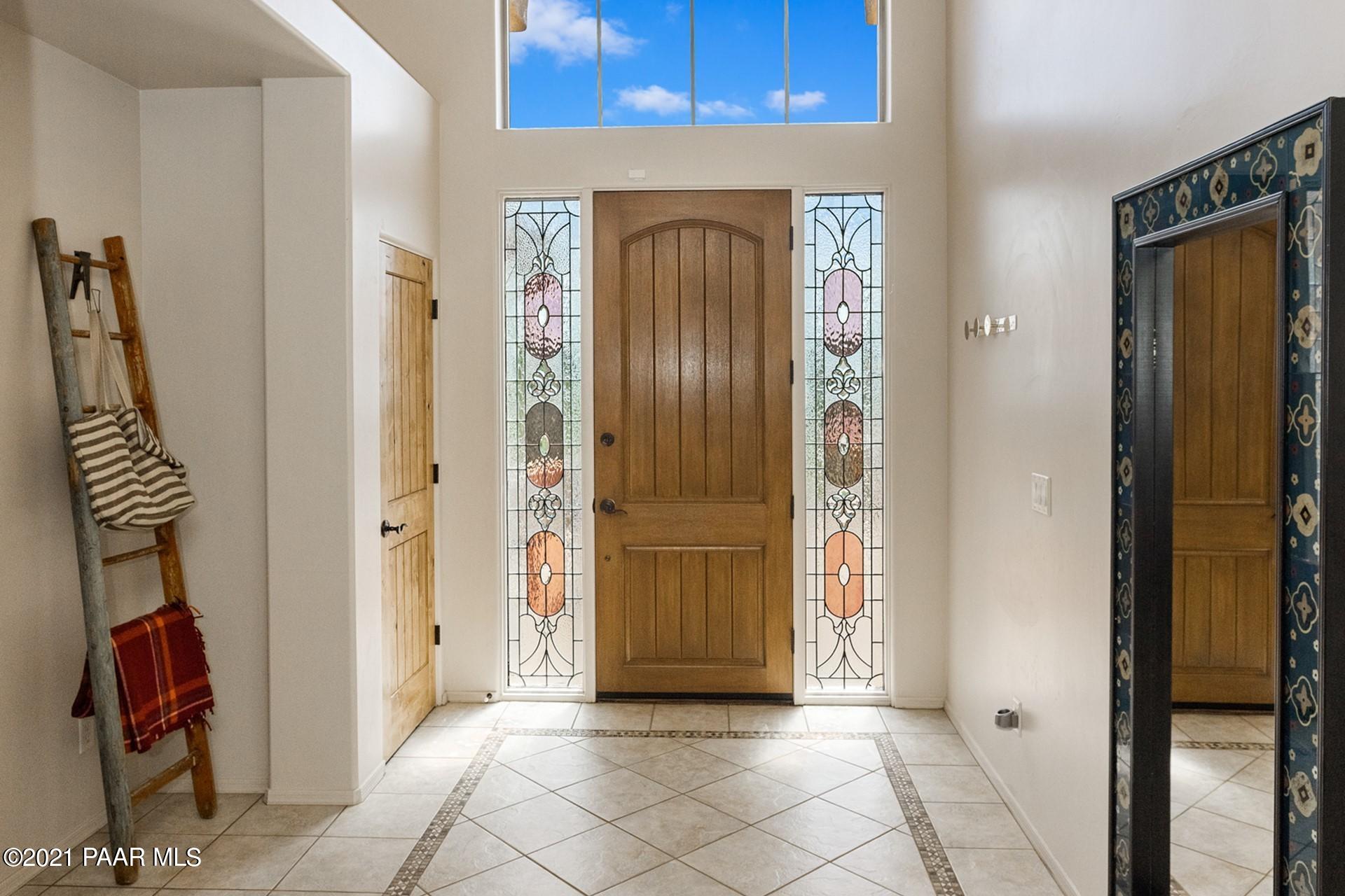 1162 Valor Road Prescott, AZ 86305 - Photo 10 of 38 005_Foyer