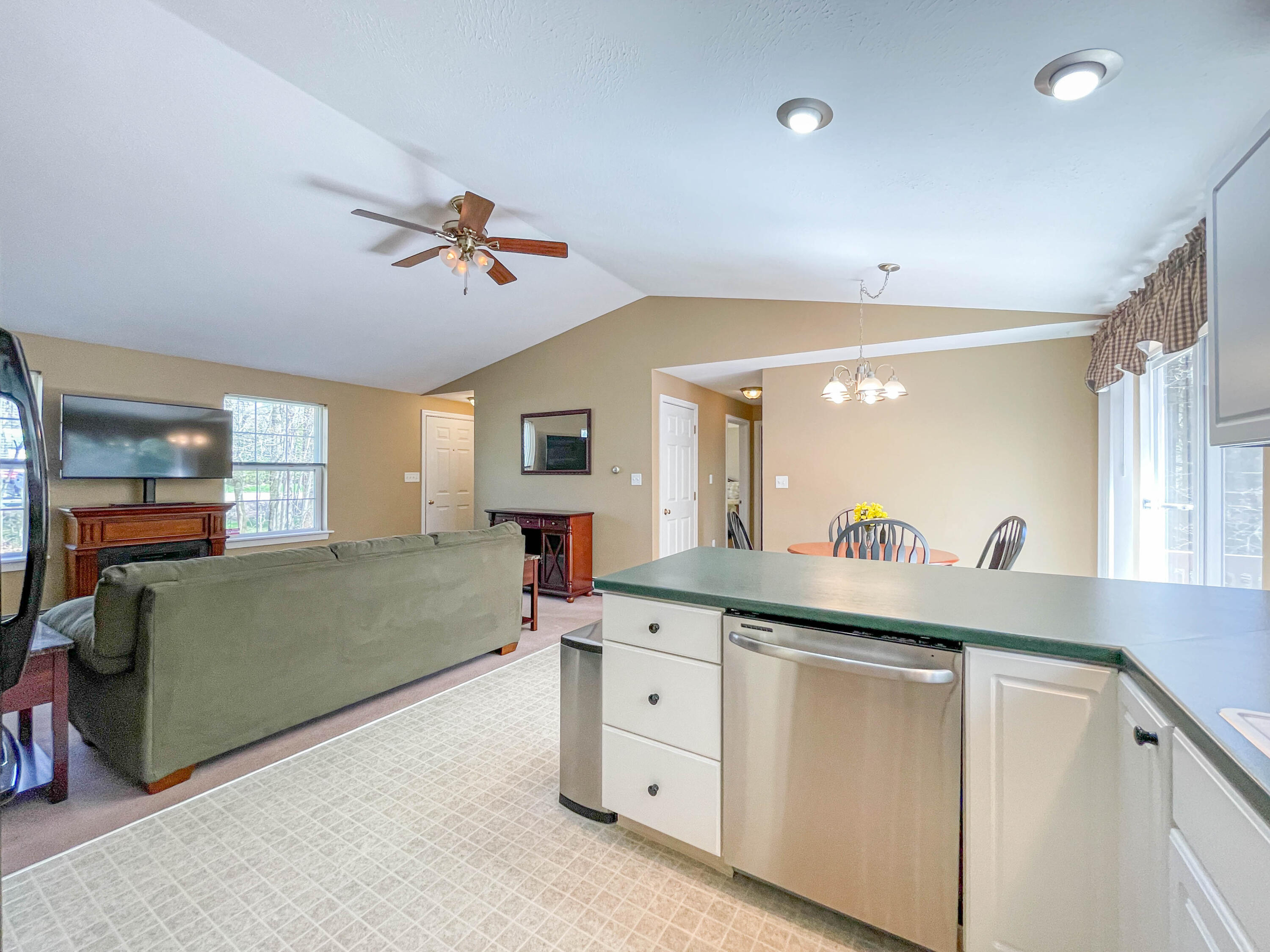 1220 Bridgton Road Westbrook, ME 04092 - Photo 10 of 50 1220 Bridgton Rd Westbrook -17