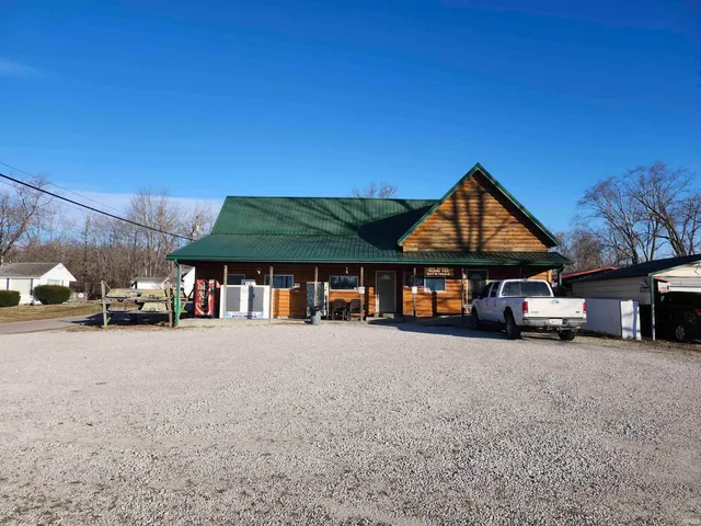 $350,000 | 14978 West 50th Road North, Linton, IN 47441