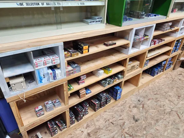 $350,000 | 14978 West 50th Road North, Linton, IN 47441