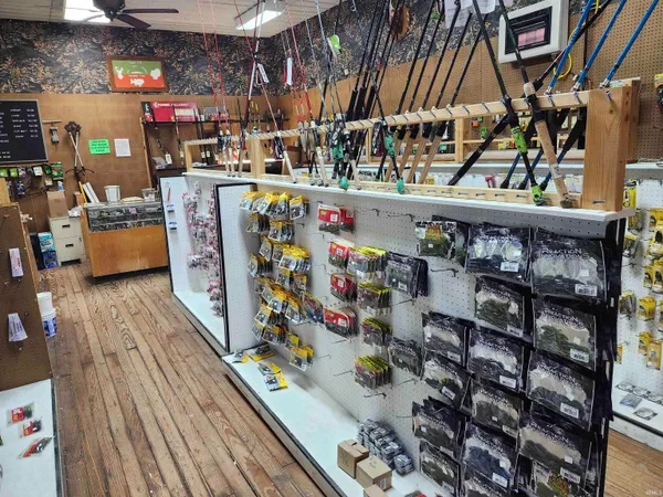 $350,000 | 14978 West 50th Road North, Linton, IN 47441