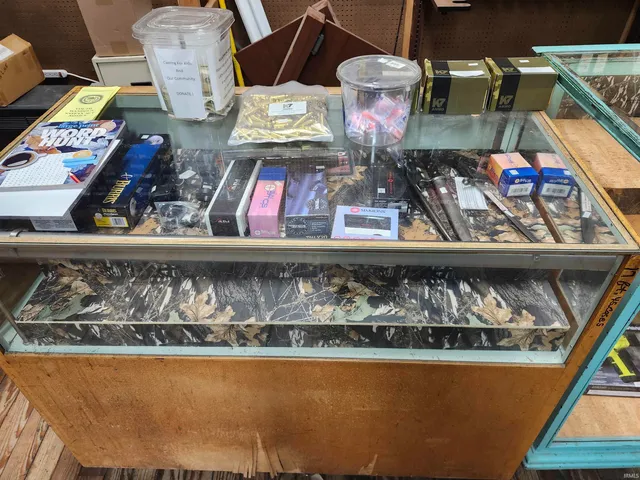 $350,000 | 14978 West 50th Road North, Linton, IN 47441