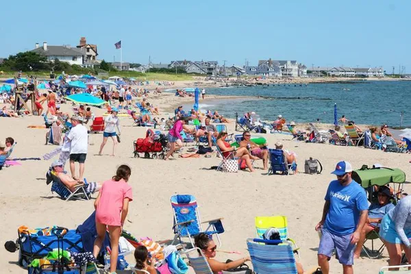 $3,150 | 241 Grand Avenue, Unit 601, Falmouth, MA 02540