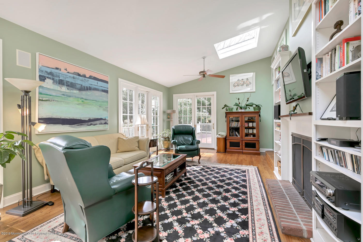 99 River Road Rumson, NJ 07760 - Photo 9 of 25 Spacious Family room