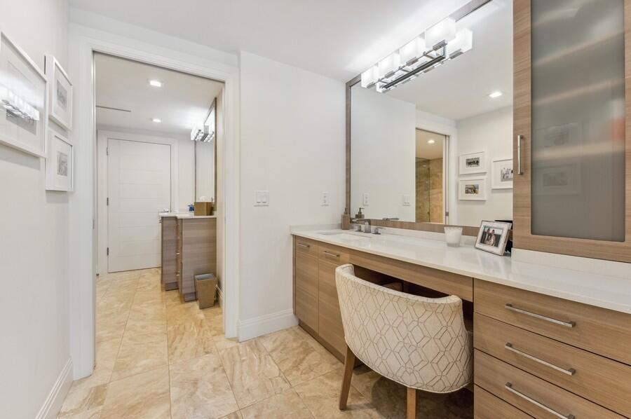 1500 South Ocean Boulevard, Unit S203 Boca Raton, FL 33432 - Photo 20 of 70 Primary Bath