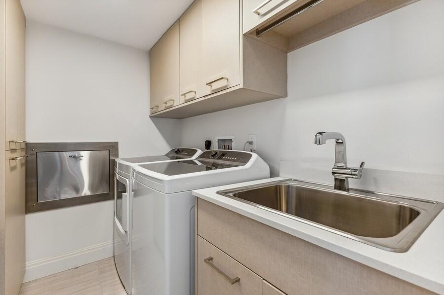 1500 South Ocean Boulevard, Unit S203 Boca Raton, FL 33432 - Photo 32 of 70 Laundry Room
