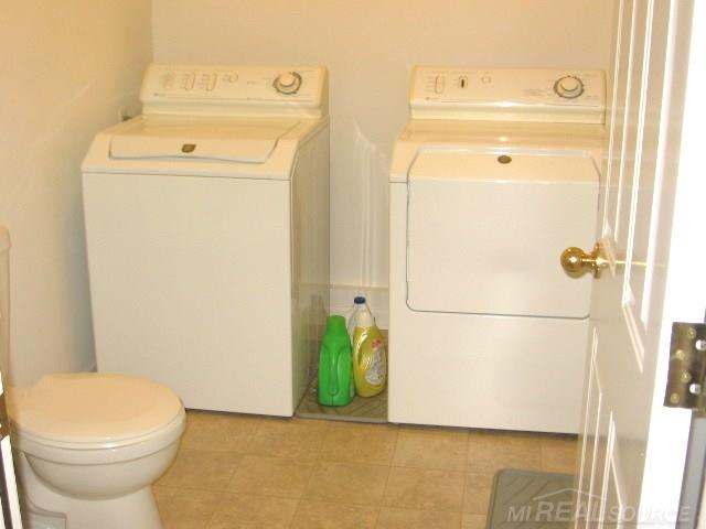 6235 Harrington Road Croswell, MI 48422 - Photo 34 of 46 31295348-33.JPG