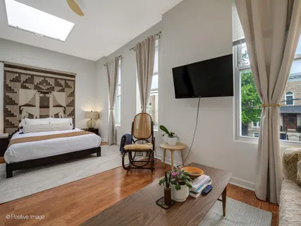 $750,000 | 1449 North Fairfield Avenue, Chicago, IL 60622