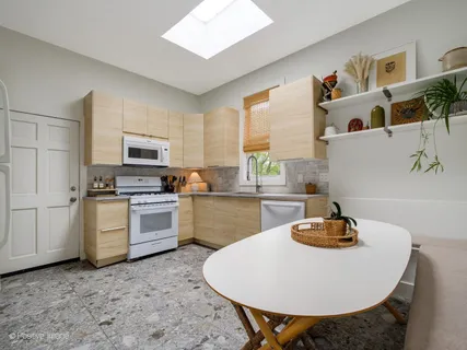 $750,000 | 1449 North Fairfield Avenue, Chicago, IL 60622