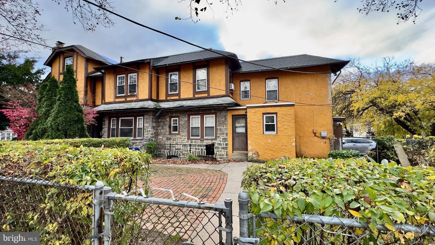 5401 Gainor Road Philadelphia, PA 19131 - Photo 2 of 21 Gallery Image 2