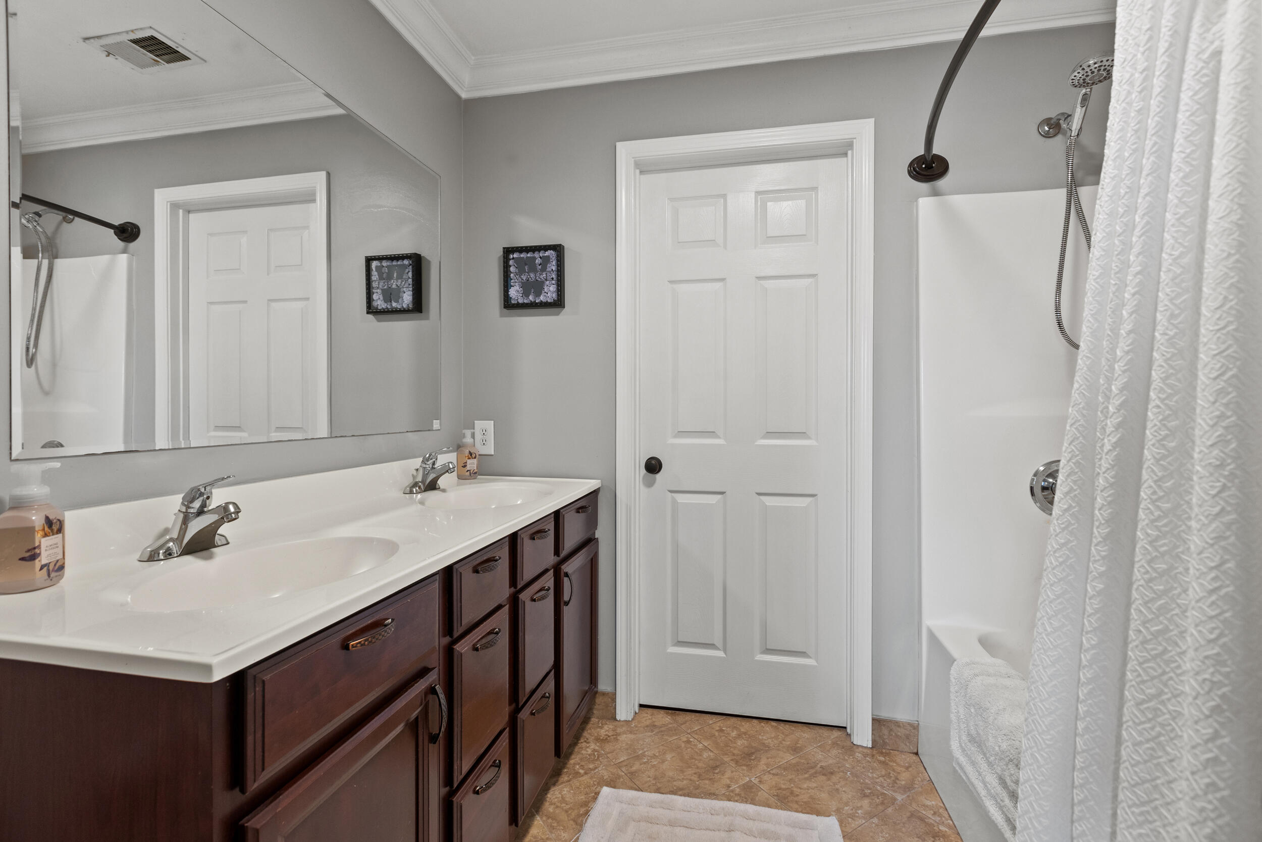 500 Williams Road Nicholasville, KY 40356 - Photo 24 of 38 Primary Bathroom