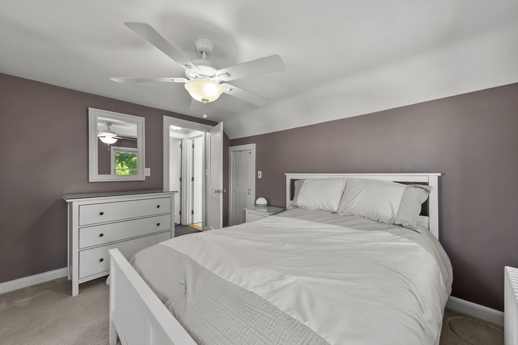 16 Plymouth Road Reading, MA 01867 - Photo 26 of 39 Gallery Image 26