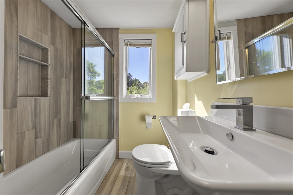16 Plymouth Road Reading, MA 01867 - Photo 31 of 39 Gallery Image 31