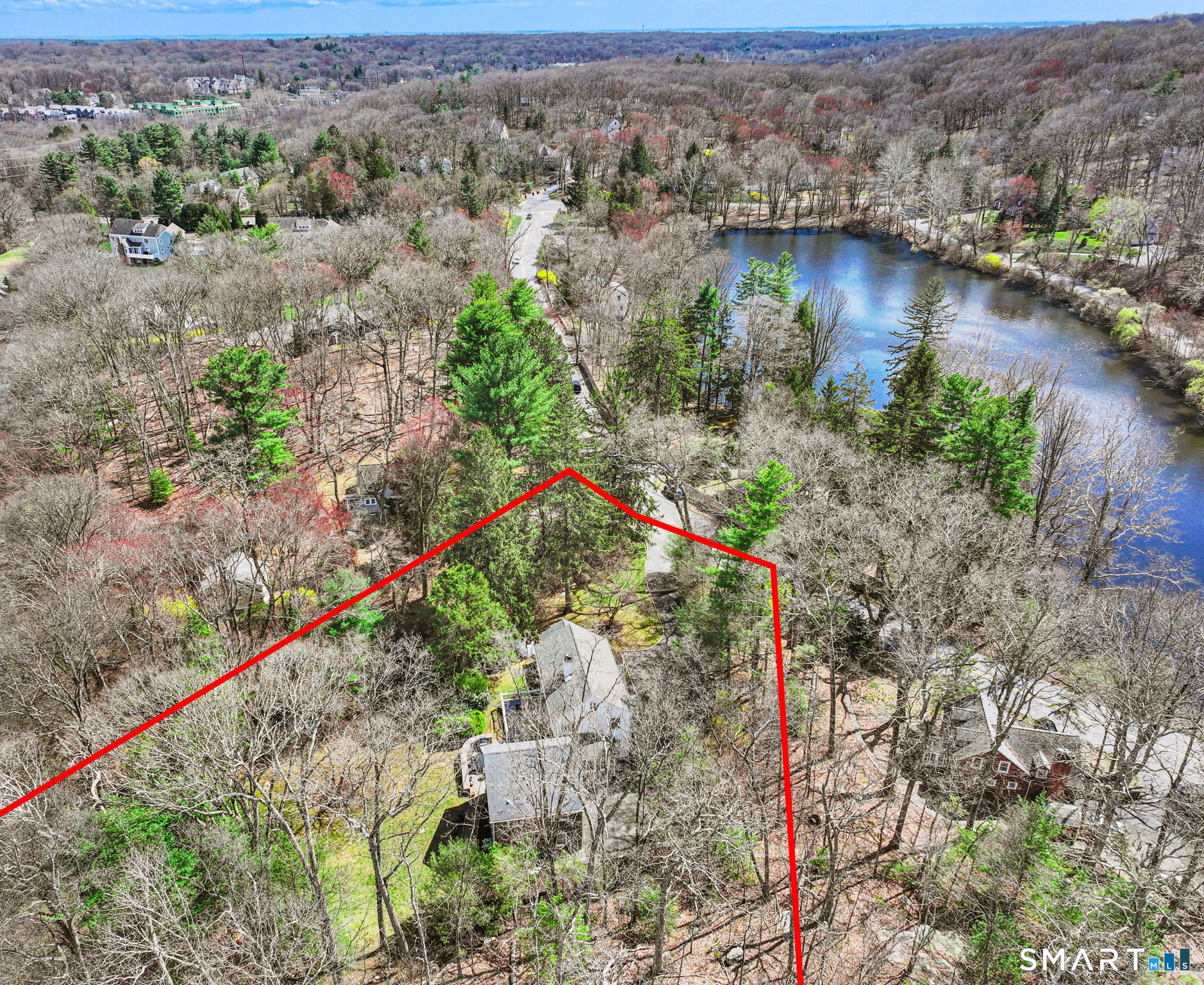 34 Horseshoe Road Wilton, CT 06897 - Photo 40 of 44