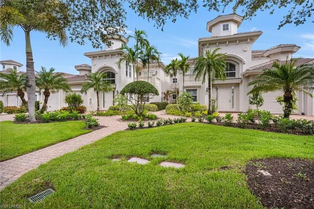 $1,100,000 | 583 Avellino Isles Circle, Unit 102, Naples, FL 34119