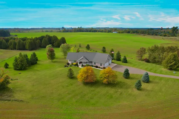 $549,900 | N9615 Badish Road, Daggett, MI 49821