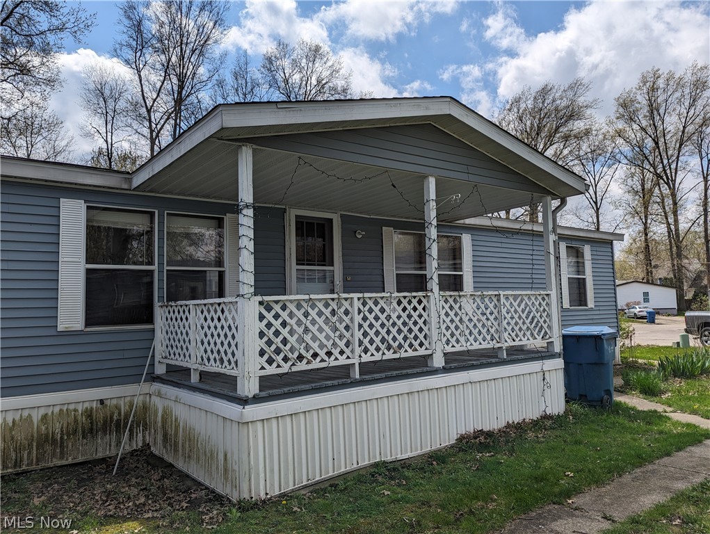 35157 Center Ridge Road, Unit 125 North Ridgeville, OH 44039 - Photo 2 of 38