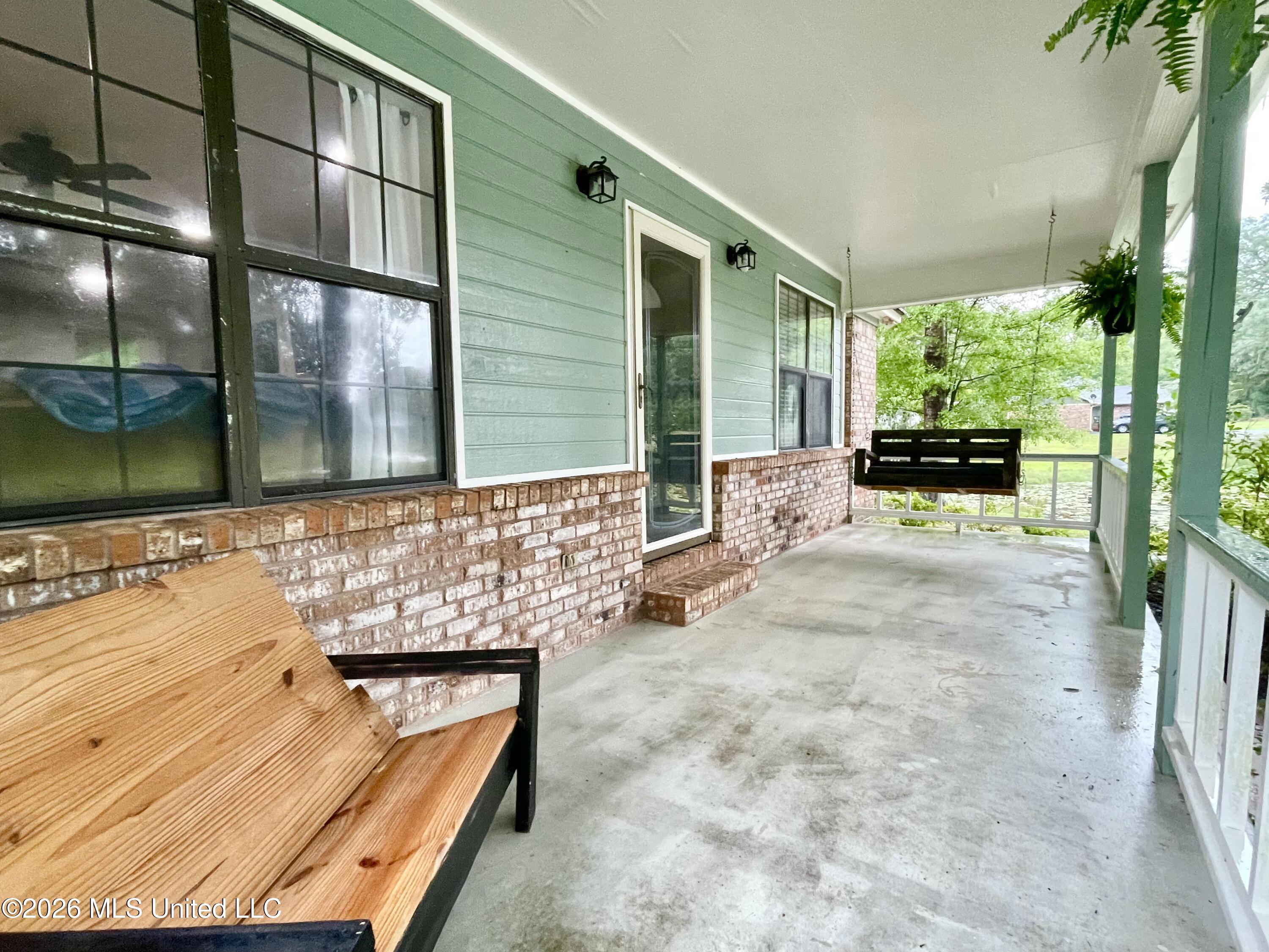 7321 Caraway Road Moss Point, MS 39562 - Photo 5 of 27 porch