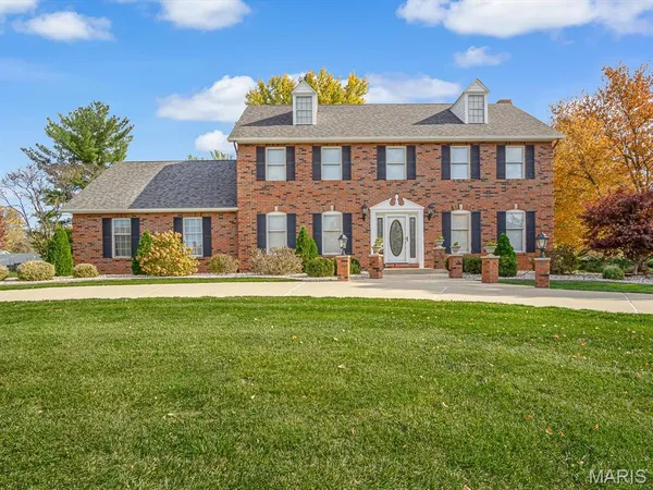 $625,000 | 143 Sterritt Run, Waterloo, IL 62298