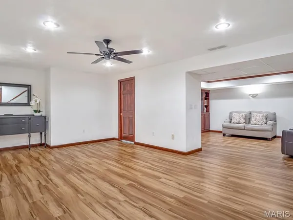 $625,000 | 143 Sterritt Run, Waterloo, IL 62298