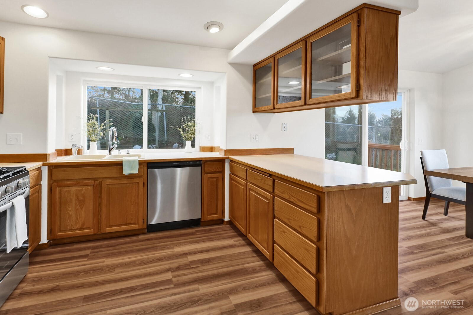 3945 Magrath Road Bellingham, WA 98226 - Photo 8 of 37