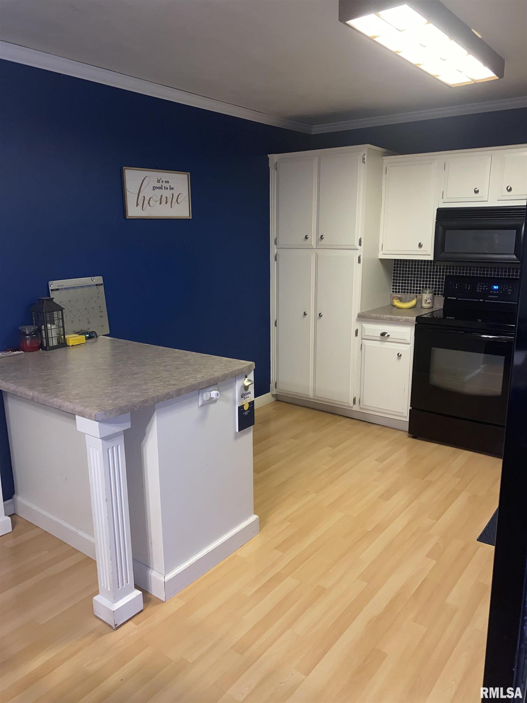 502 Roddy Road Salem, IL 62881 - Photo 3 of 18 Gallery Image 3