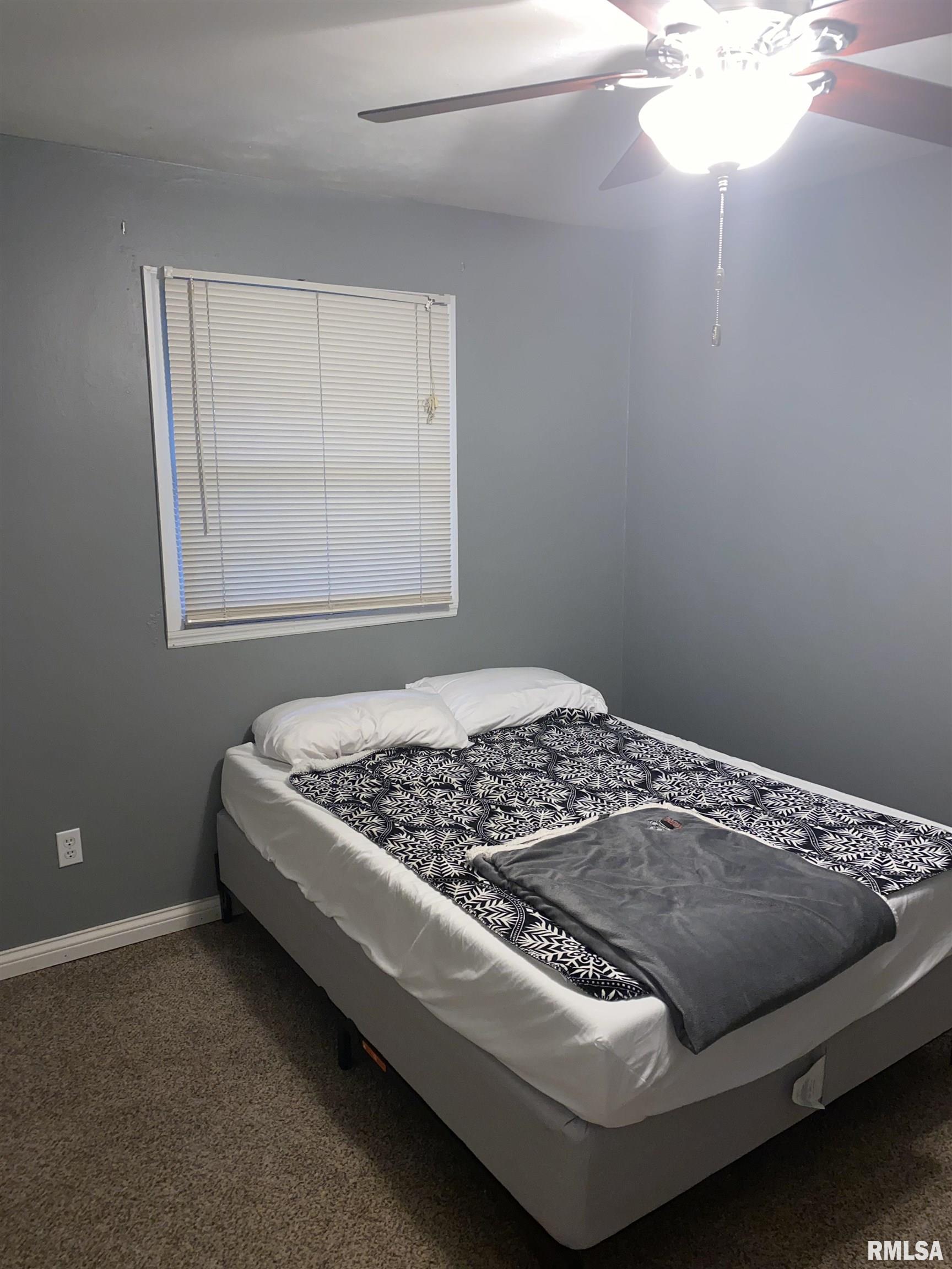 502 Roddy Road Salem, IL 62881 - Photo 9 of 18 Gallery Image 9