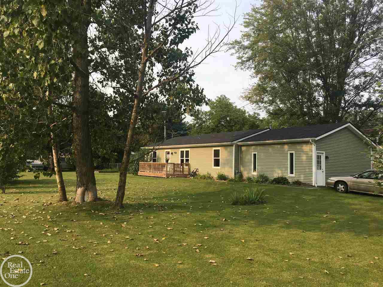 2695 Goodells Road Goodells, MI 48027 - Photo 2 of 23
