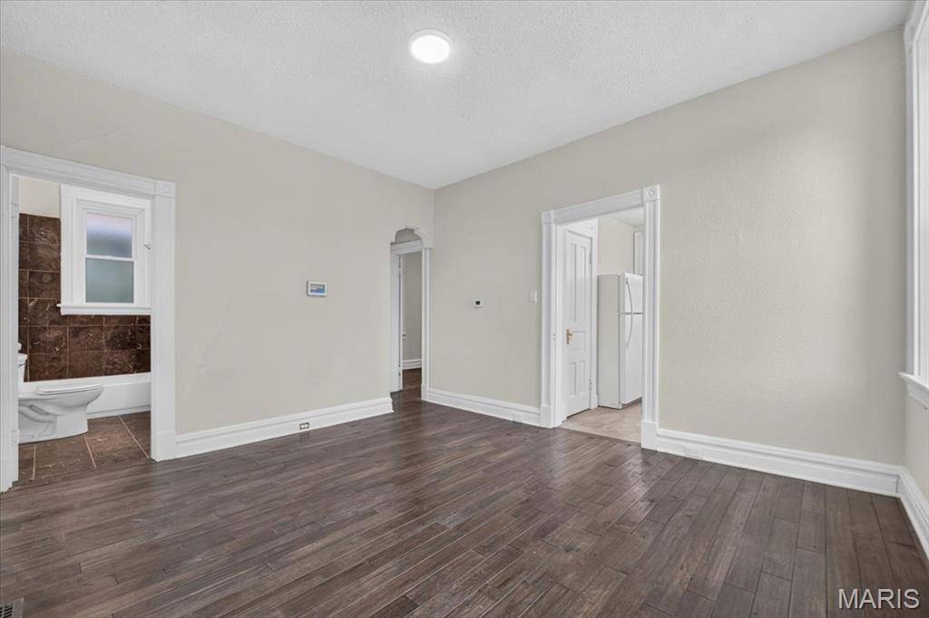 5216 Morgan Ford Road St. Louis, MO 63116 - Photo 10 of 36 Gallery Image 10