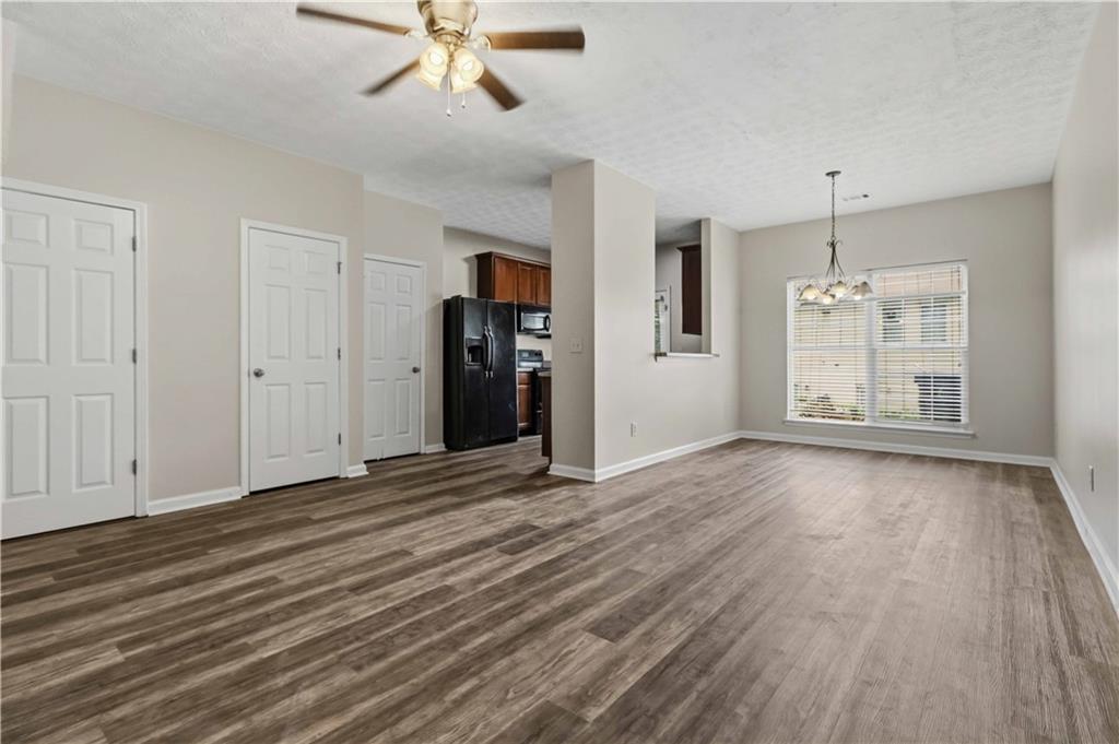 4401 Stone Gate Way Atlanta, GA 30344 - Photo 7 of 27