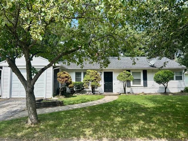 $129,000 | 308 Shabbona Drive, Park Forest, IL 60466