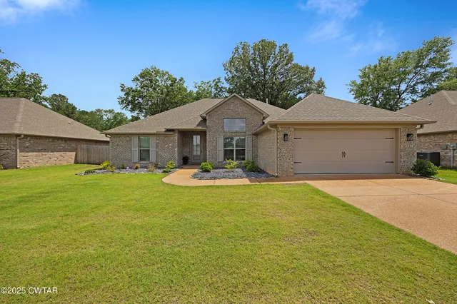 $335,000 | 68 Brookwood Drive, Jackson, TN 38305