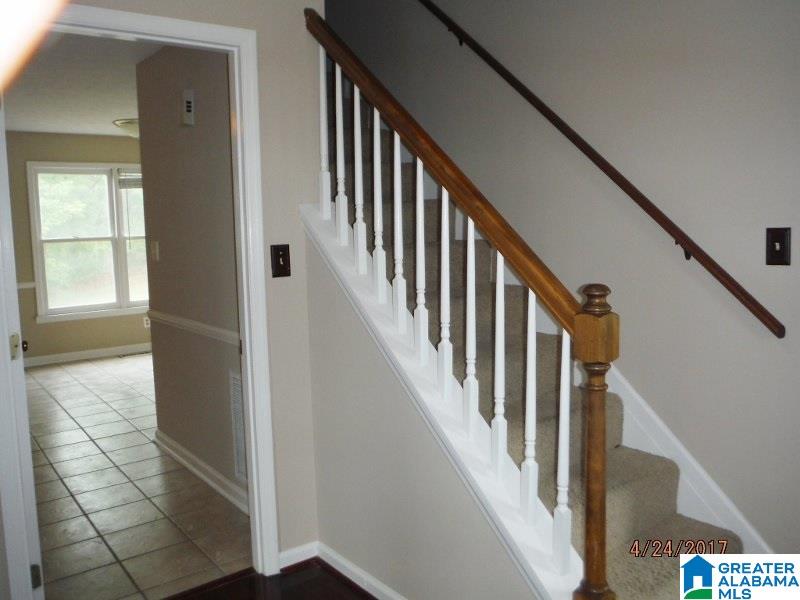 813 Nelson Road Oxford, AL 36203 - Photo 3 of 39