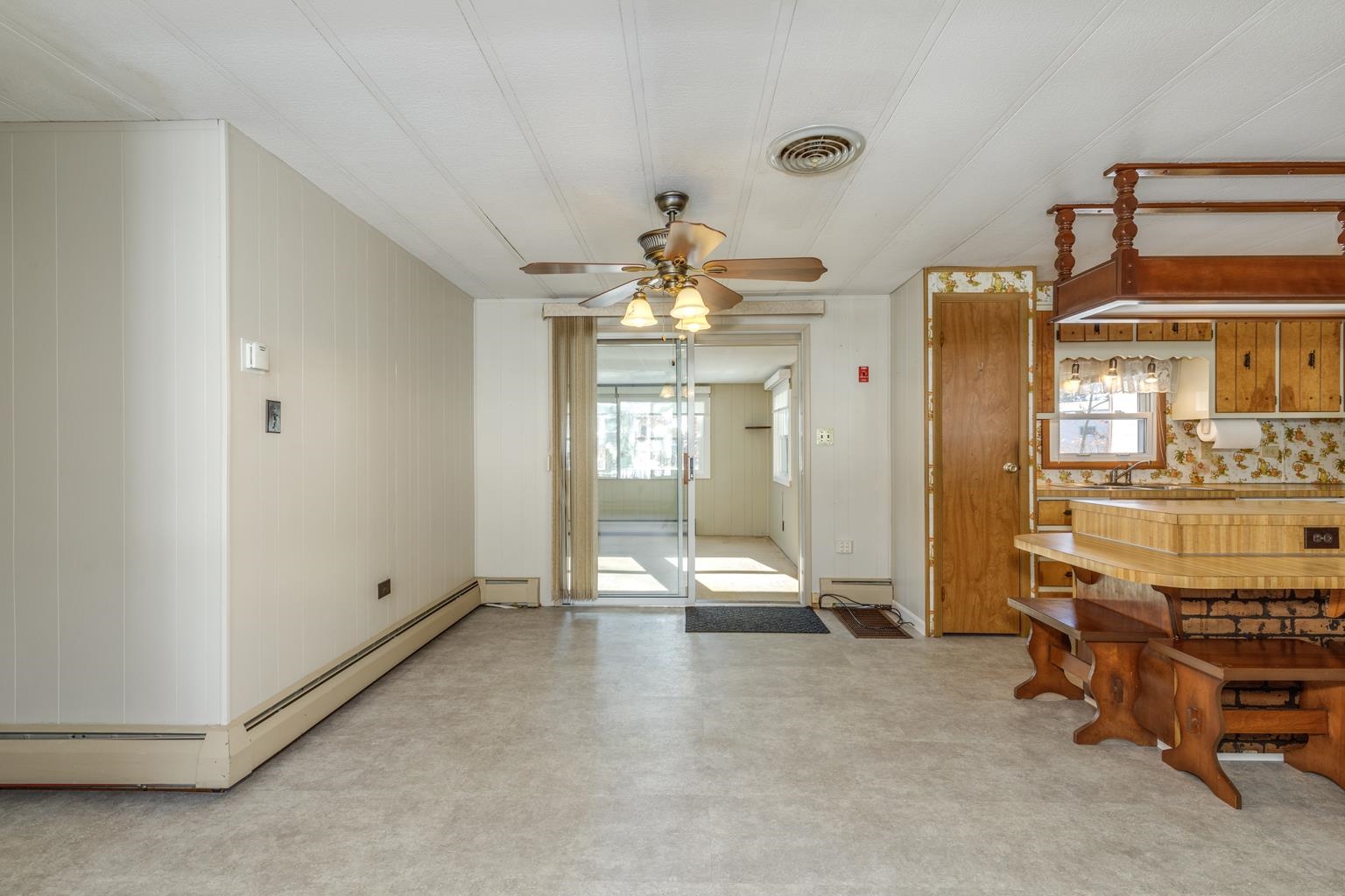18 Rachael Circle Goffstown, NH 03045 - Photo 11 of 56