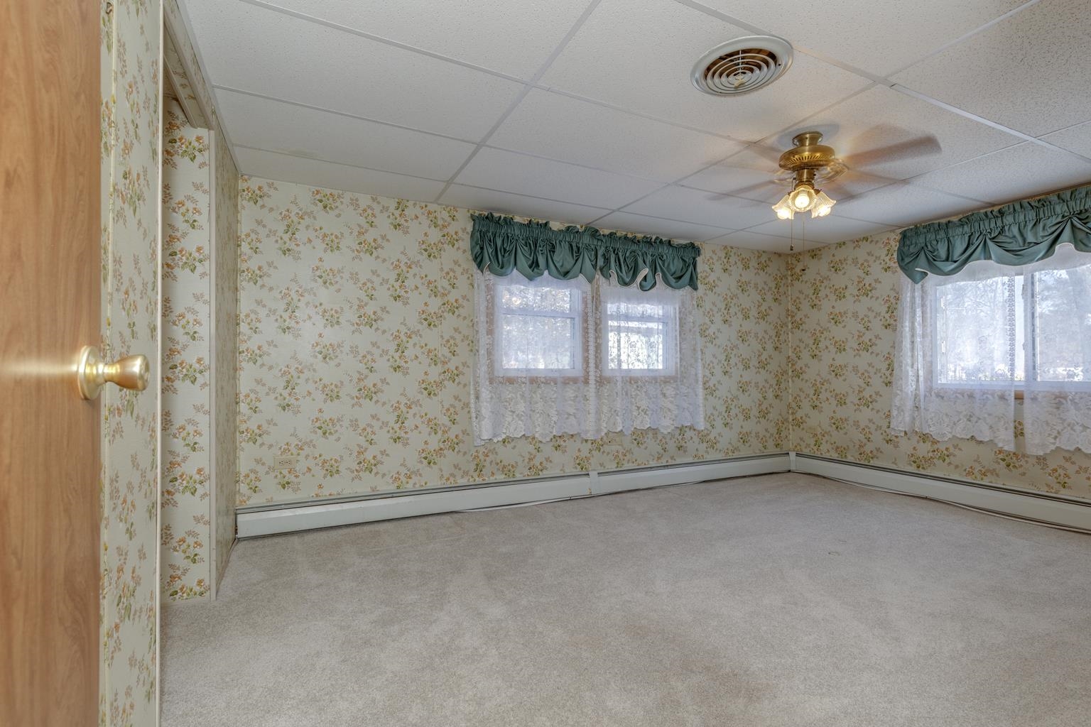 18 Rachael Circle Goffstown, NH 03045 - Photo 30 of 56