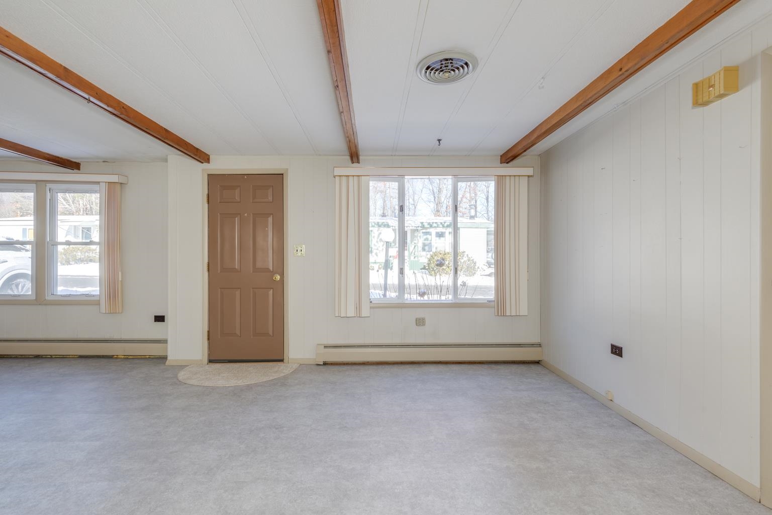 18 Rachael Circle Goffstown, NH 03045 - Photo 8 of 56