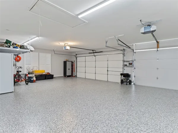 a view of a garage