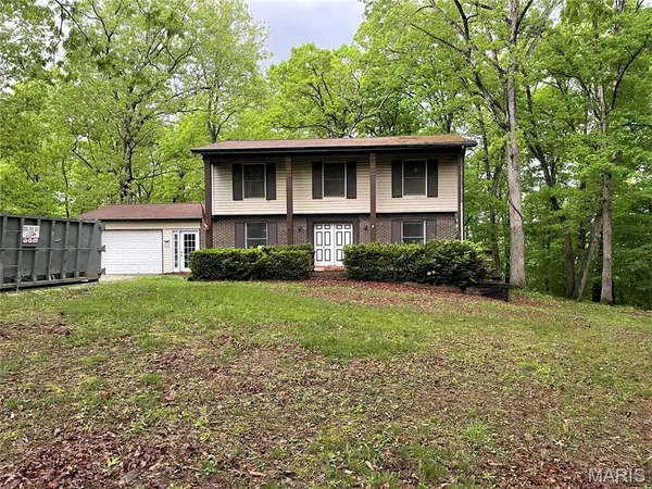 $718,000 | 89 Zips Road, Hawk Point, MO 63349