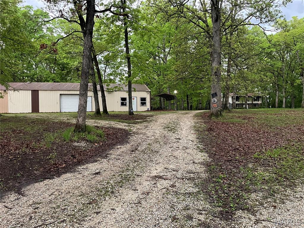 89 Zips Road Hawk Point, MO 63349 - Photo 2 of 5