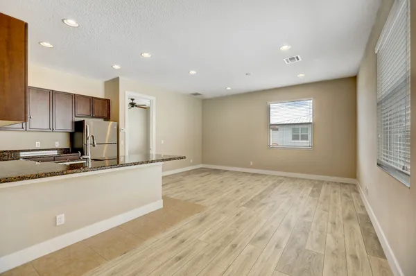 $2,400 | 6044 Curie Place, Palm Beach Gardens, FL 33418