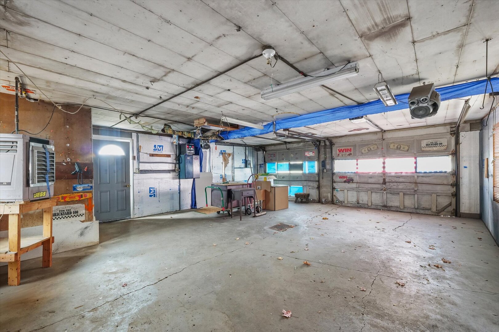 811 West Harvard Street Champaign, IL 61820 - Photo 31 of 34 a view of a storage room with utility room