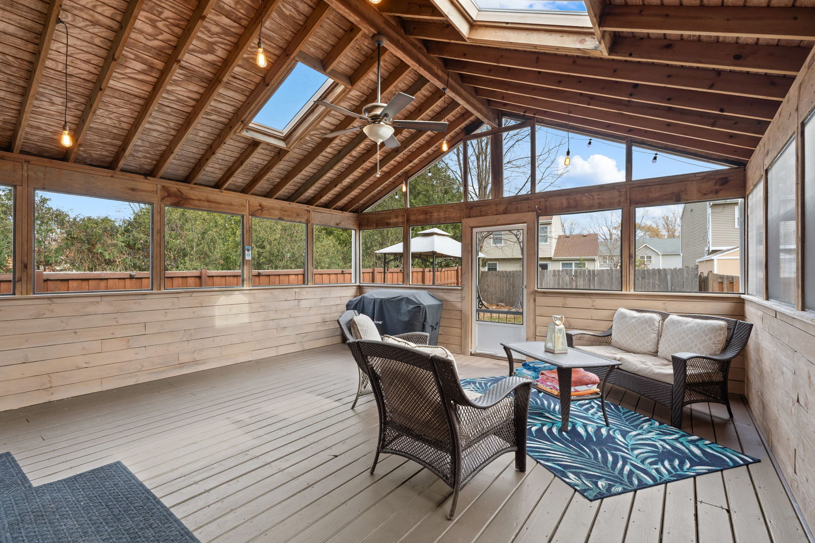 1289 Westport Ridge Crystal Lake, IL 60014 - Photo 19 of 27 a outdoor view with a sitting space