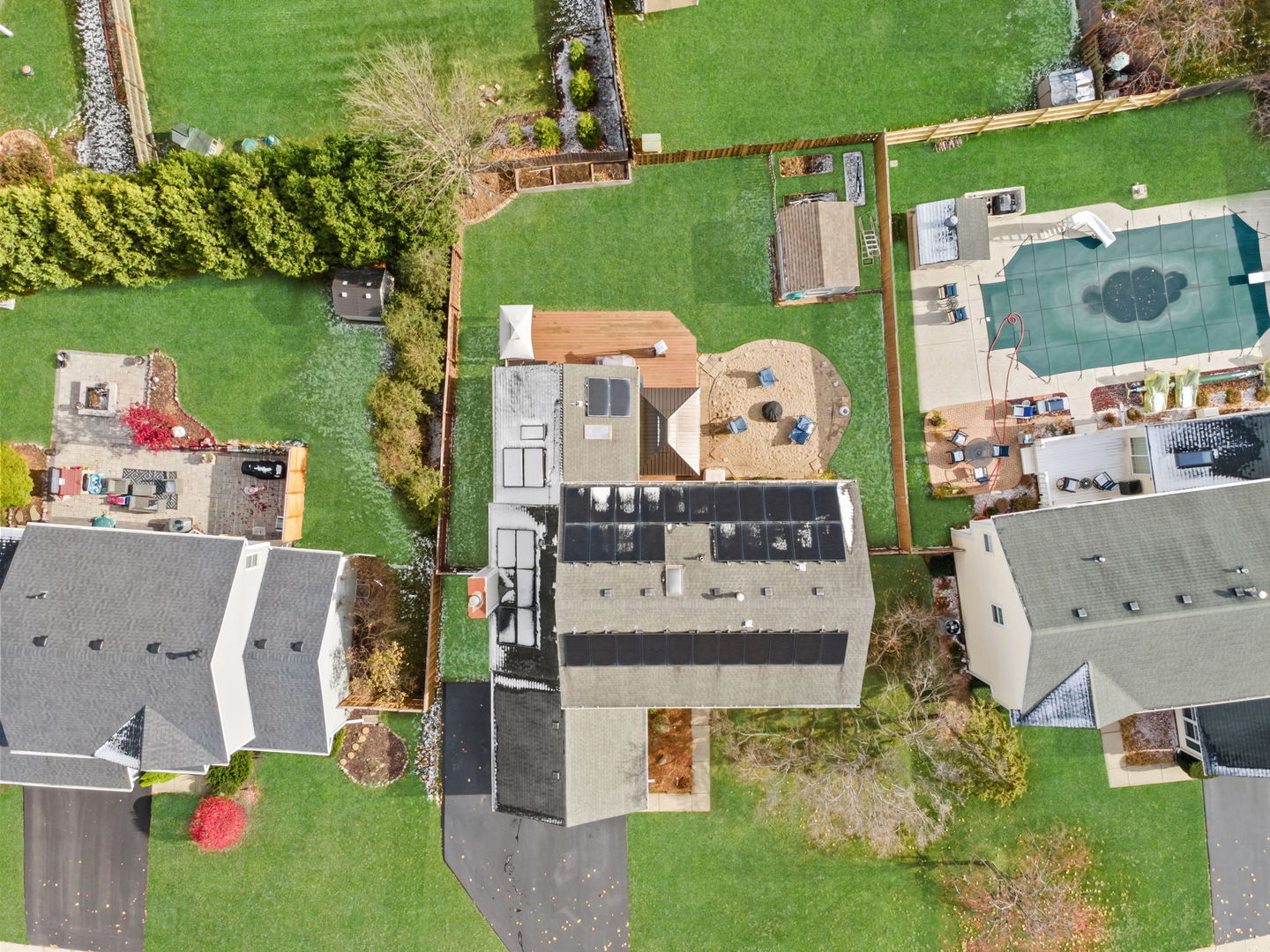 1289 Westport Ridge Crystal Lake, IL 60014 - Photo 23 of 27 an aerial view of a house with a garden and trees