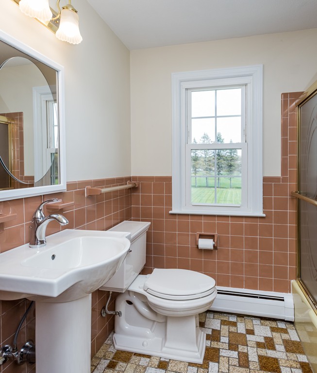 490 Somers Road East Longmeadow, MA 01028 - Photo 18 of 30 Gallery Image 18