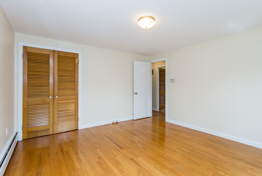 490 Somers Road East Longmeadow, MA 01028 - Photo 20 of 30 Gallery Image 20