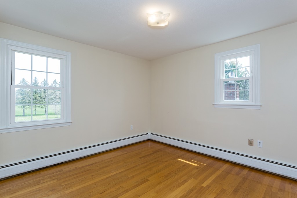 490 Somers Road East Longmeadow, MA 01028 - Photo 21 of 30 Gallery Image 21